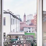 Amazing flat near Duomo&Colonne di San Lorenzo by Easylife