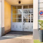 Modern Apartment In Milano Centrale Next To Metro M5 - Sarca 73