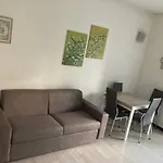Youhome Millelire Apartment