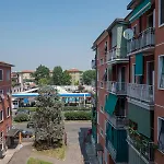 Raffinato Ed Elegante Bilocale - Lorenteggio Metropolitana M4