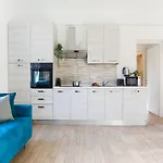 The Best Rent - Spacious Two Bedrooms Apartment Near Porta Romana
