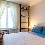 Porta Venezia- Design Apartment, 2-Bedrooms, Netflix, Wifi