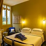 Luxury Bohemian Suite With Private Garden In Milan