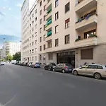 Elegant Suite In Repubblica Brera