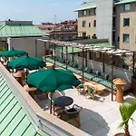 Radisson Collection Hotel, Santa Sofia Milan