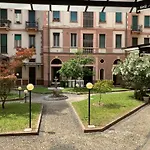 The Travel Lovers Apartment