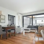 Joivy Delightful Family Flat With Terrace