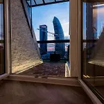 Luxury Skyview Suite - Citylife Apartment - Mico