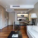 Nj Hotels & Apartments San Pietro All\'Orto 6