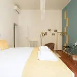 Hacca Collection - Chic 2Br In Cool Porta Venezia District