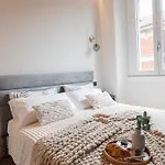 Ihost Luxury - Petrella 18 2Dx
