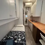 Studio In Zona Loreto Vicino Metro Mm1 E Mm2 - Lippino