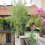 Design&Terrazzo A 5 Min Dal Centro - Laura\'S House