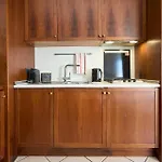 -Luminosa 5 Stars With Balcony- Wifi Netflix 15 Minutes From Duomo