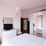 Luminoso Martesana Apartment