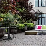 Savona 18 Suites