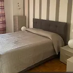 La Petite Maison Milanese In Centro