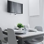 Easylife -Modern And Elegant In The Heart Of Milan