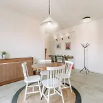 New And Stylish Apartment!