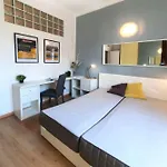 Convenienza E Ottimo Collegamento Coi Mezzi - Imbriani Urban Retreat