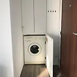 Pomezia 10-Central Apartment