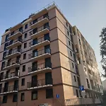Pomezia 10-Central Apartment