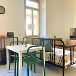 Contemporary Studio - Ornato 13