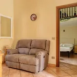 Joivy Charming Flat In Porta Romana