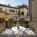 Homemi Duomo Apartment
