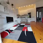 Bellissimo Appartamento Zona 8 Milano