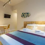 Sp15 -Isola- Super Large Apartment