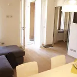 Nice And Chic Apt Near Fiera Milano