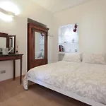 Nice And Chic Apt Near Fiera Milano