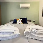 Modern Apartment Near Center