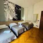 Bovisa House B&B Private Rooms