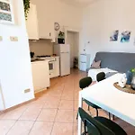 We Home - Watt18 House Navigli