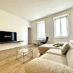The White House In Milan