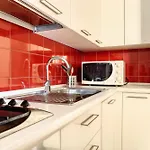 Joivy Cosy 1Br Flat Near Montanelli Gardens