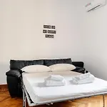 Joivy Cosy 1Br Flat Near Montanelli Gardens