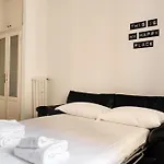 Joivy Cosy 1Br Flat Near Montanelli Gardens
