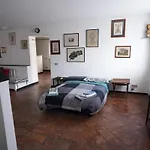 Very Central Vintage Milanese Apartment