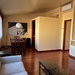 Penthouse In Fashion District Of Milan, Close To Montenapoleone, Duomo, Scala