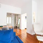 Bocconi Ampio Trilocale