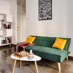 Suite In Citta Studi 3 Pax