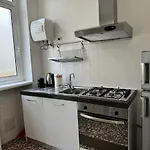 Family Apartment 15 Min From Center And Airport