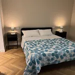 Easy Room Italy City Life