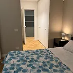 Easy Room Italy City Life