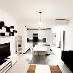 Sweet Staying At Large 3Rooms Apartment In Navigli