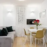 Classbnb - Apartment Just A 5 Minute Walk From Piazza Duomo
