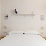 Quiet Two-Room Apartment A Few Steps From Mm Ptvenezia